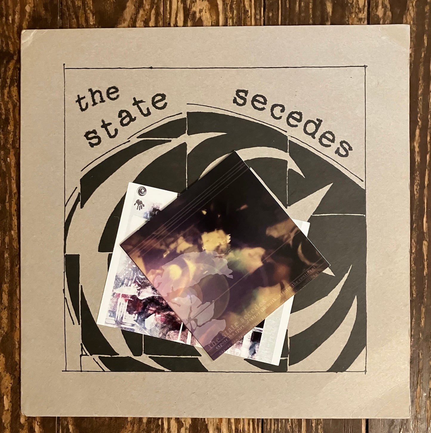 THE STATE SECEDES "S/T"